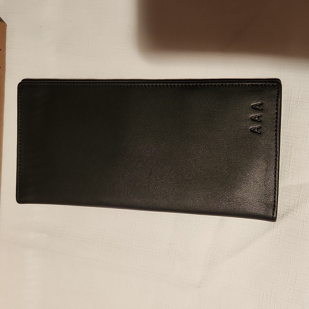 Men's travel wallet